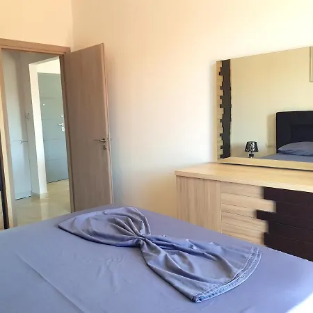 Vitamin Sea In Apartment