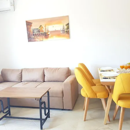 Vitamin Sea In Apartment Ksamil